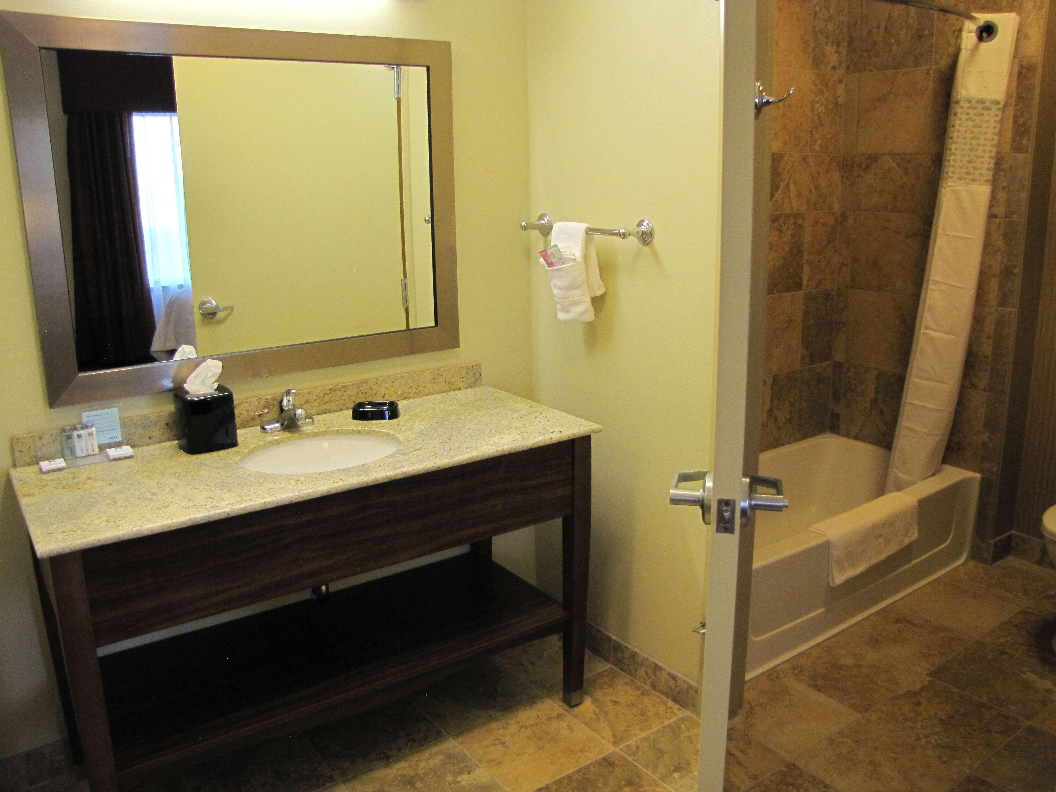Hampton Inn & Suites Jamestown Extérieur photo