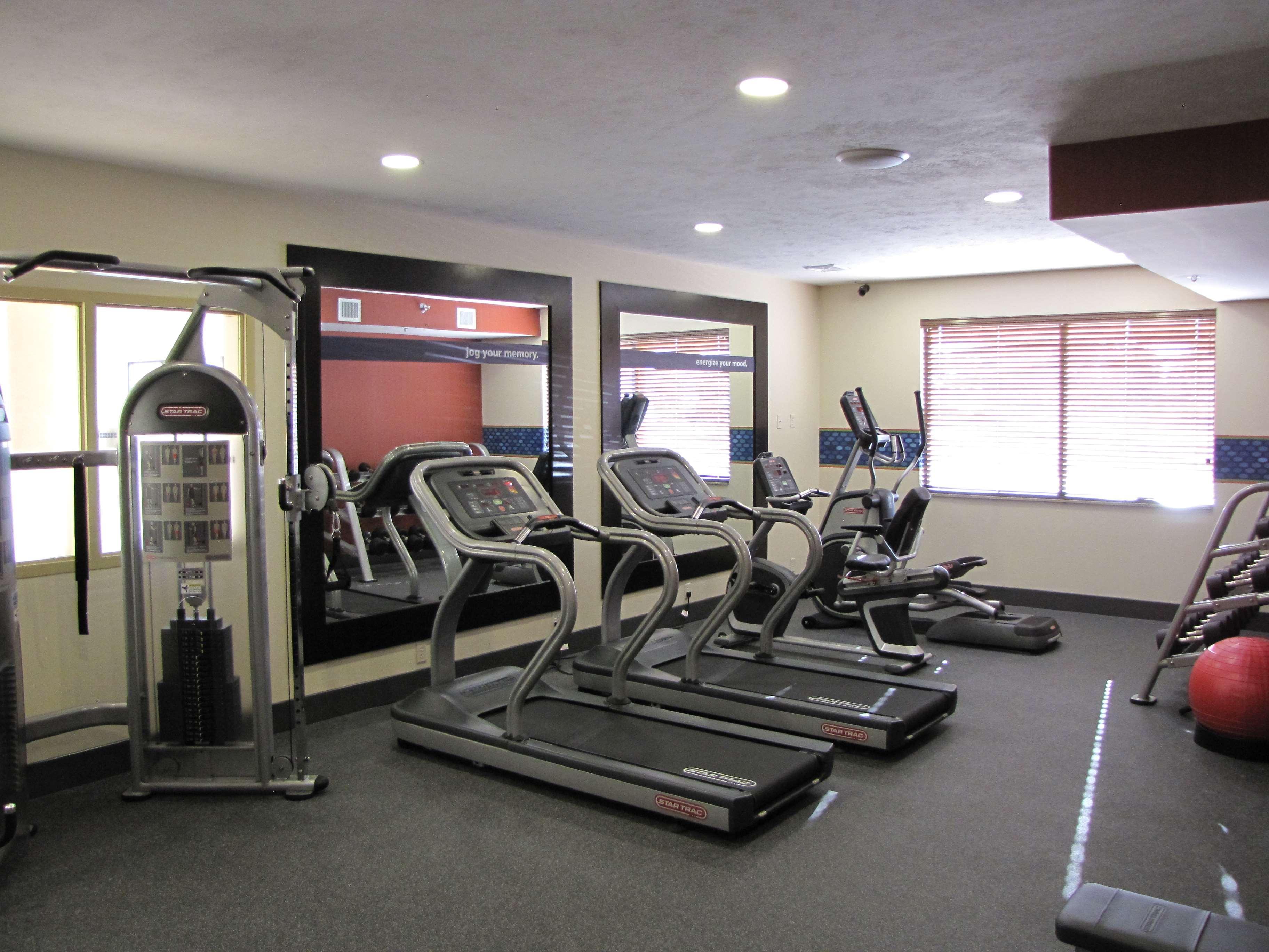 Hampton Inn & Suites Jamestown Extérieur photo