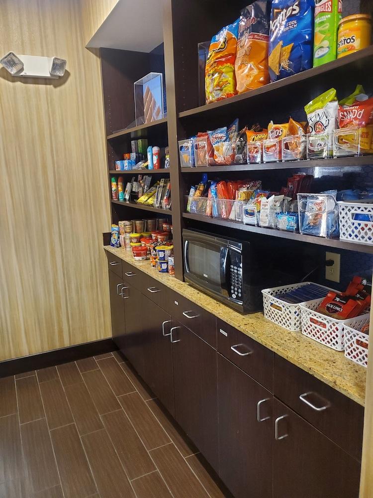 Hampton Inn & Suites Jamestown Extérieur photo